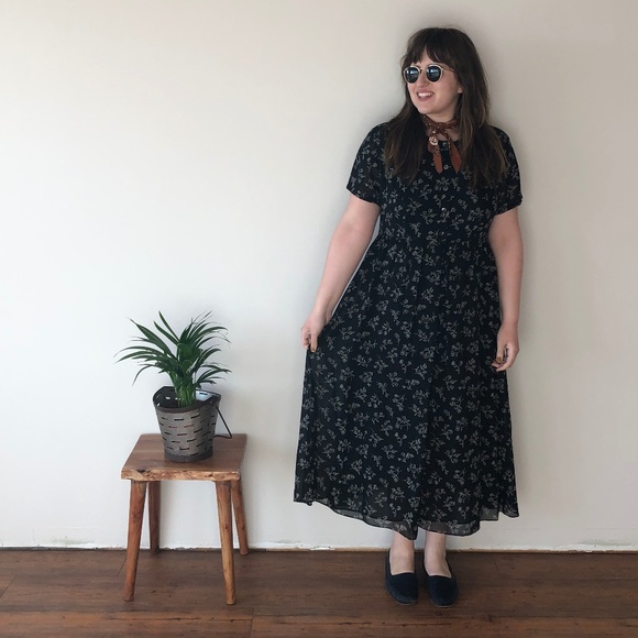 Eddie Bauer Dresses & Skirts - EUC Black Print Eddie Bauer Dress - 14P